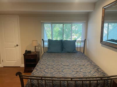 Room for Rent in Culver City Condominium Main Photo