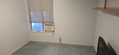 Small Room Family Home Main Photo