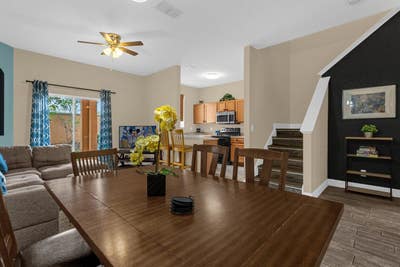 Furnished Condo | 2 Rooms Available  Main Photo