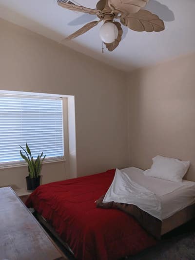 Spare bedroom  Main Photo