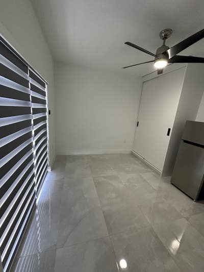 Efficiency for rent  Main Photo