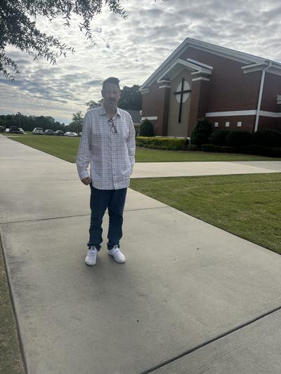 Retired Army veteran  Main Photo