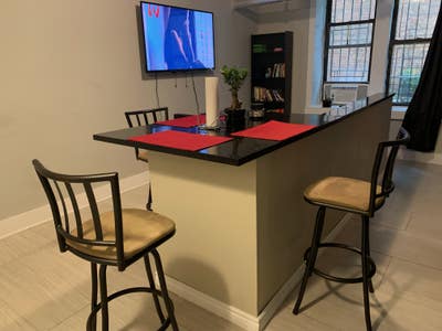 Room near Prospect park. Electric & Wifi included Main Photo