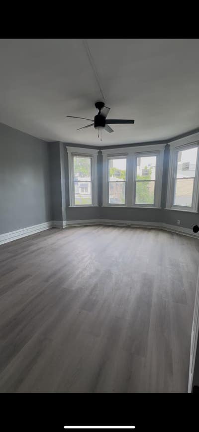 Rooms for rent  Main Photo