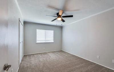 A charming single storey apartment for rent Main Photo