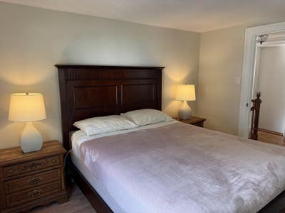 Furnished Room - Newly Renovated Home in Quincy  Main Photo