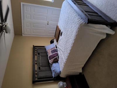 Room  for rent Main Photo