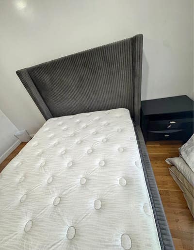 Large Room w/ Private Bathroom Flatbush  Main Photo