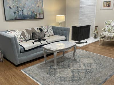 Room for rent in a beautiful shared four bedroom g Main Photo