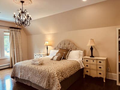 King Suite | Luxury Mansion Main Photo