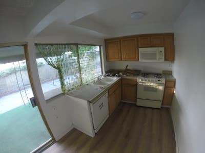 Room for Rent in Quiet and Safe Neighborhood (Bell Main Photo