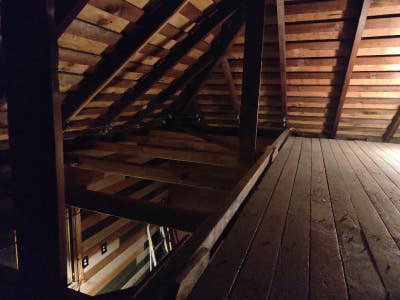 Garage loft Main Photo