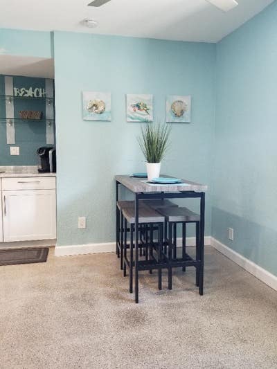 Prime Central Location Furnished 1 Bd! Main Photo