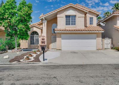Single Family Home on Quiet Cul-De-Sac Main Photo