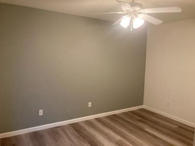 Room for Rent  Main Photo