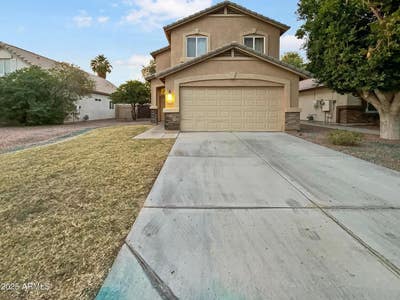 What an Avondale, AZ homes available for rent !!!! Main Photo
