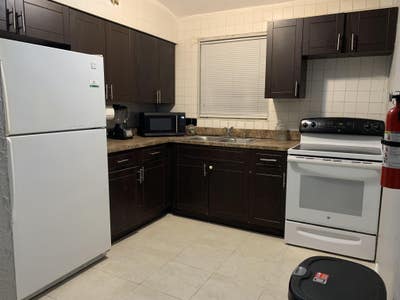  Affordable CoLiving in Fort Lauderdale! ðŸ›ï¸ Furni Main Photo