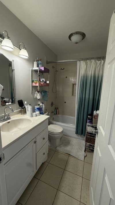 Glenview Master Bedroom with private full bathroom Main Photo