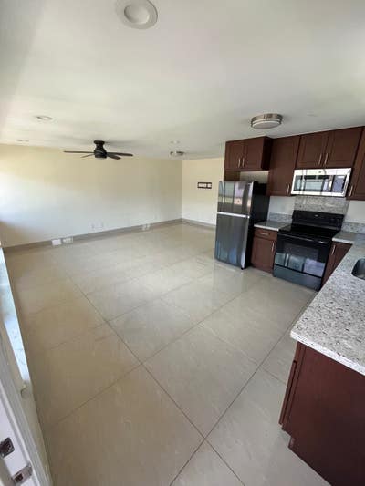 Need Male Roommate- 2 Bed 1 Bath Upstairs of House Main Photo