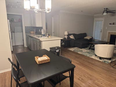 Sirona apartments. Looking for a roommate! Main Photo