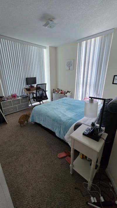 Renta room Main Photo