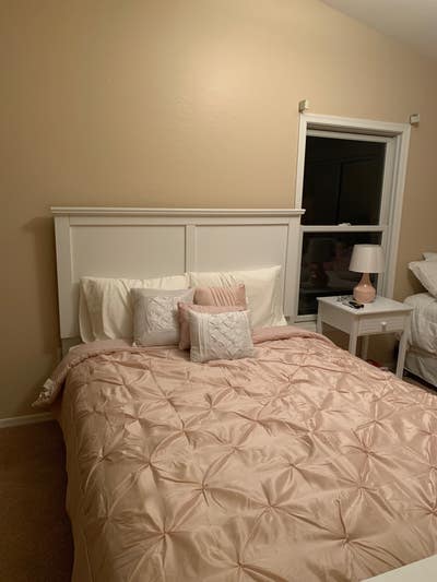 Master bedroom with bathroom available in Gilbert Main Photo