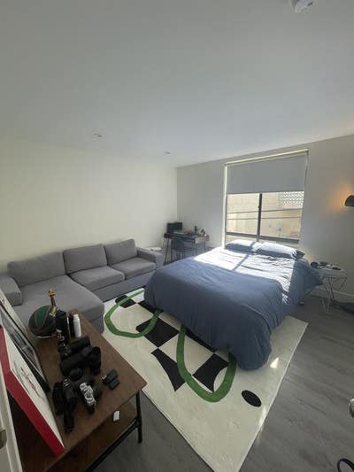 Private bedroom in Koreatown Main Photo