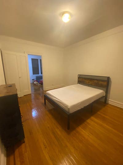 One room for rent  Main Photo