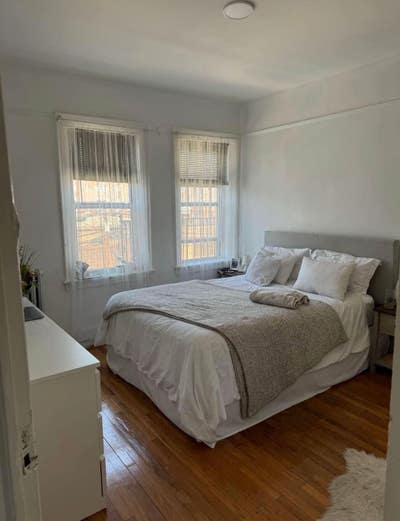 Room for rent in Astoria Main Photo