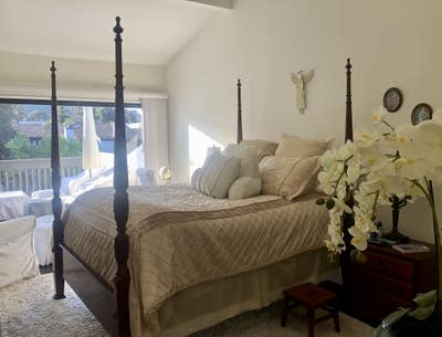 Spacious master suite with mountain views Main Photo