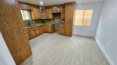 Cozy 3 Bedroom Room for Rent in Compton  Main Photo