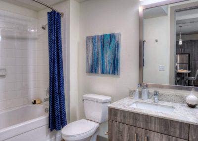 Live at the Heart of DowntownArlington- UTA 15 min Main Photo