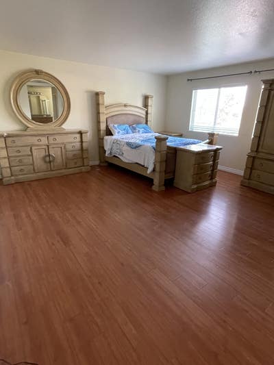 Master Bedroom for Rent ― Safe Area, Utilities Inc Main Photo