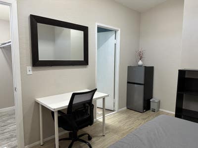 $850/1 Furnished bedroom -Westminster, California  Main Photo