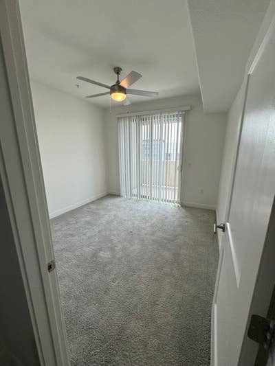 Room for Rent - Female preferred Main Photo