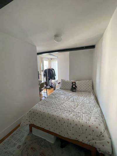 Two rooms available in this Greenpoint duplex  Main Photo