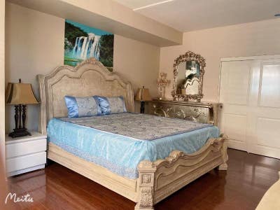 Large Master Bedroom with bathroom for rent Main Photo