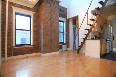 Renovated 2 Bedroom/2 Bath for August 1st, W/D  Main Photo