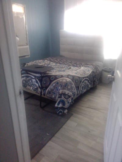 Large room utilities included furnished.  Main Photo