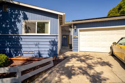 Furnished Rooms Near SDSU ― $1200+ Utilities Main Photo