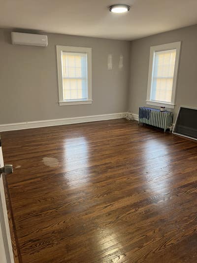 King size bedroom  Main Photo