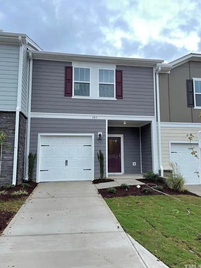 Lovely pad in Fuquay-Varina Main Photo