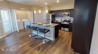 Room for rent in a 2 bed/ 2 bath  Main Photo
