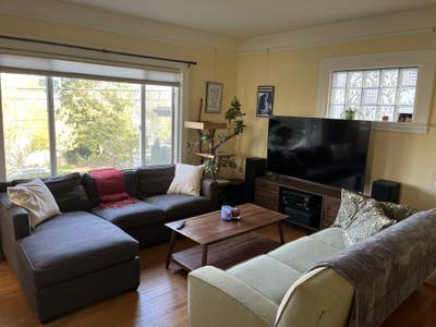 ðŸŒ¿ 2BRs in Calm Capitol Hill Home Main Photo