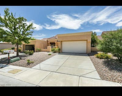 55+ Sun City Summerlin Private Bedroom and Bath Main Photo