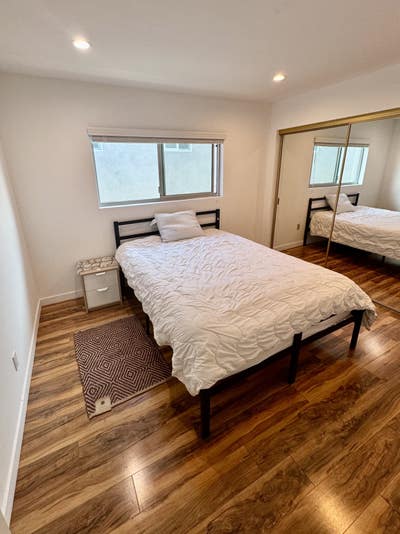 Private bedroom & bath  Main Photo