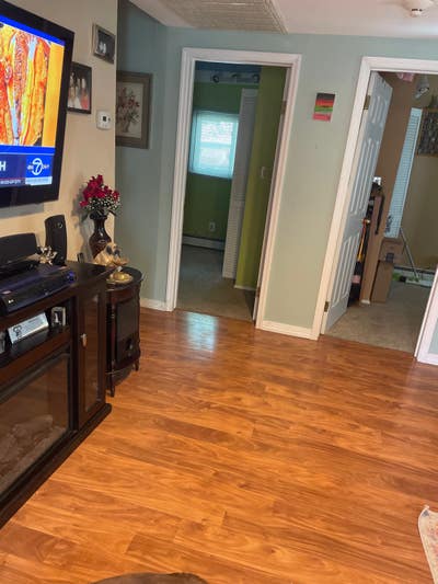 Room for rent Main Photo