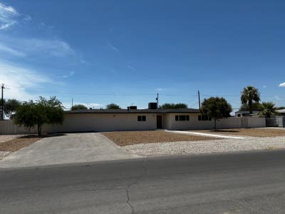 All-inclusive Room for Rent 10 mins to The Strip Main Photo