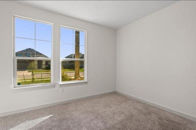 Room for rent in Manor  Main Photo