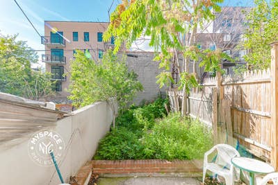 #592 Beautiful 3BR/1.5bath Duplex in Prime Bushwic Main Photo